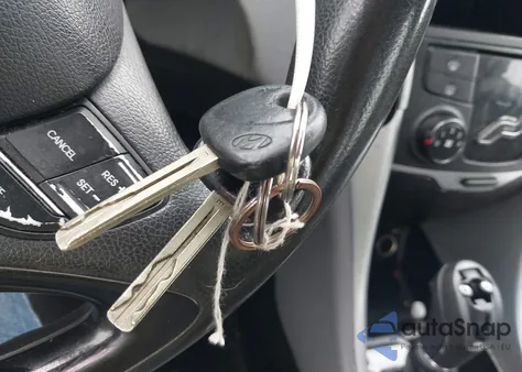 2013 Hyundai Sonata Gls from USA, damaged, VIN 5NPEB4AC2DH712390